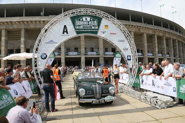 Bristol 401 Farina Cabriolet at the Hamburg-Berlin Klassik Rallye