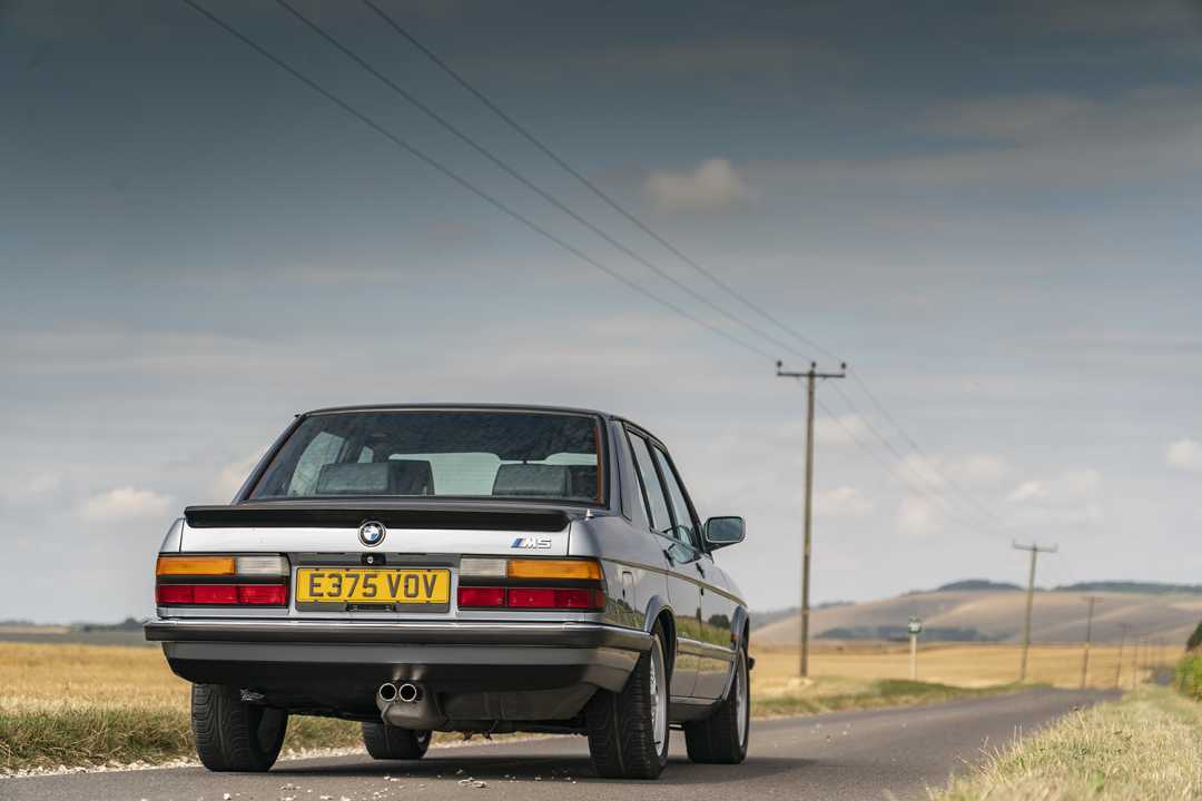 BMW E28 M5