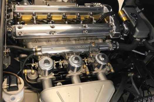 Jaguar E type engine detailing.