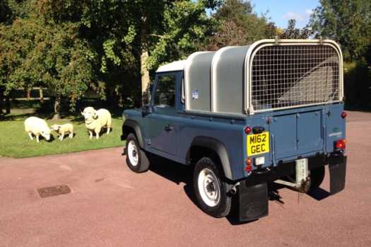 Land Rover Defender