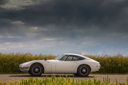 Toyota 2000GT